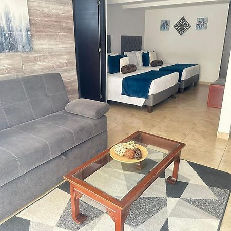 Hotel Alamos Del Parque بيريرا المظهر الخارجي الصورة